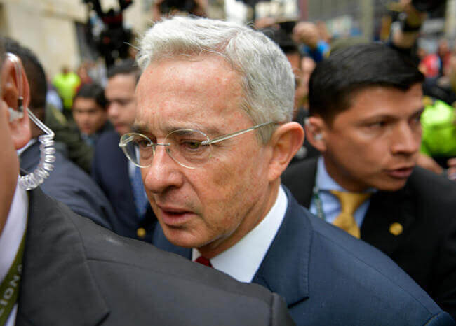 Corte dicta medida de aseguramiento contra Álvaro Uribe