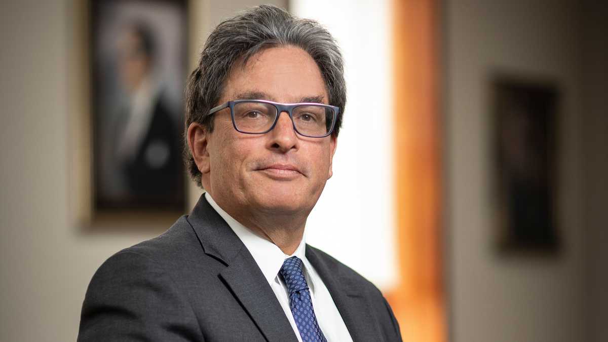 Lo último: Alberto Carrasquilla es el nuevo codirector del Banco de la República