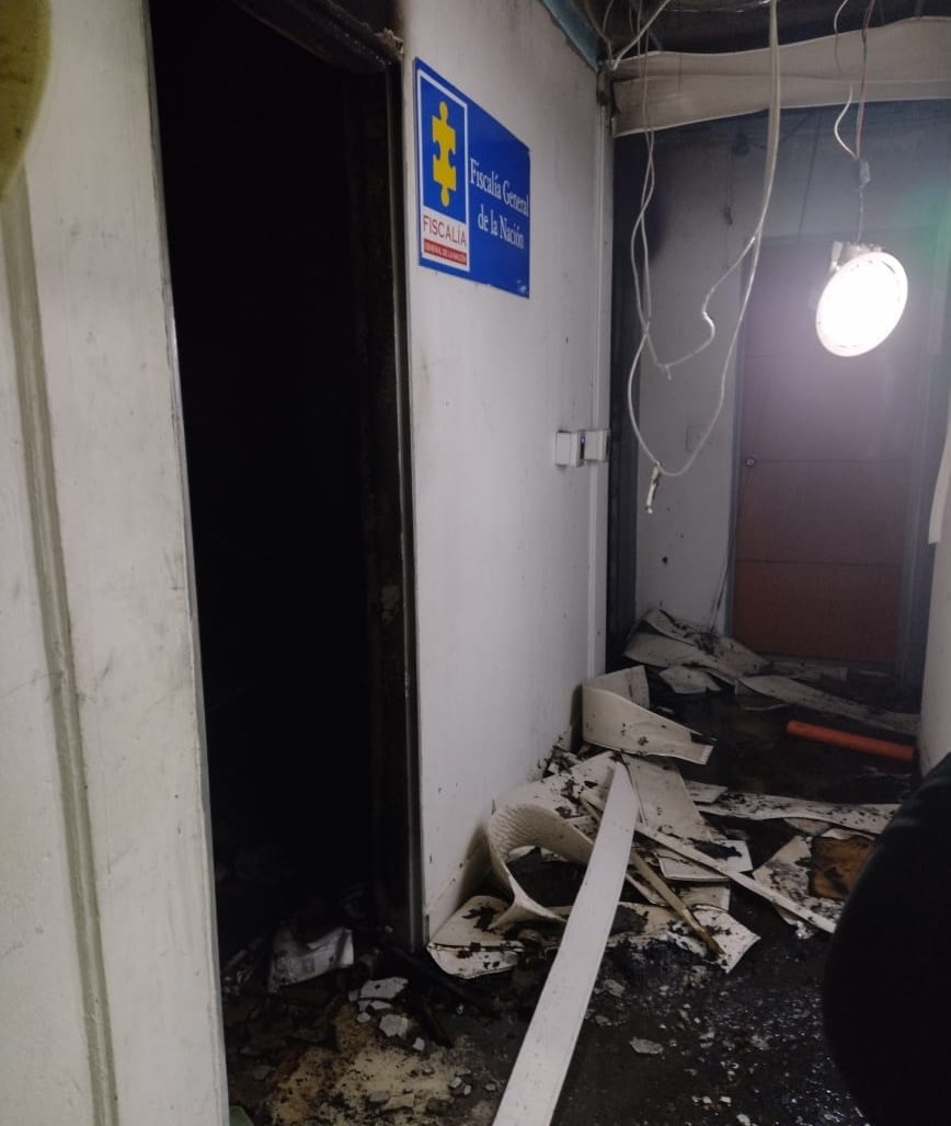 Autoridades investigan causas de incendio en oficinas de la Fiscalía 15 en Arauquita