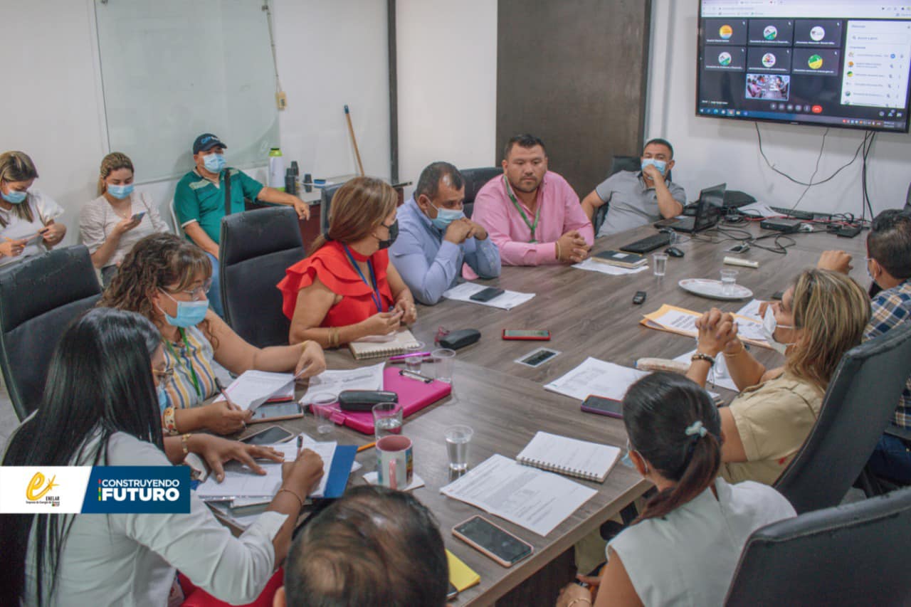 ENELAR se reunió con las secretarías de educación en Arauca para recordar sus obligaciones con el pago de la energía