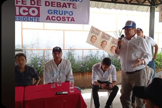 Julio Acosta, exgobernador de Arauca condenado por corrupción, en campaña por Fico