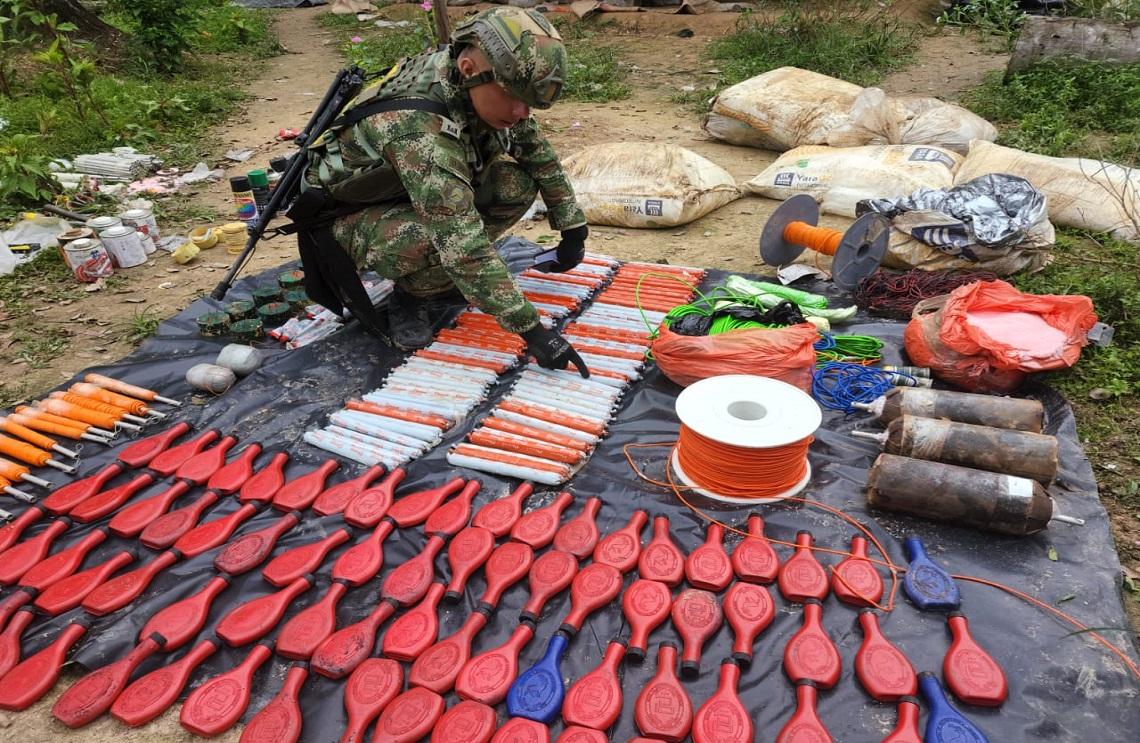 Ejército neutralizó fábrica de explosivos en Puerto Rondón, Arauca