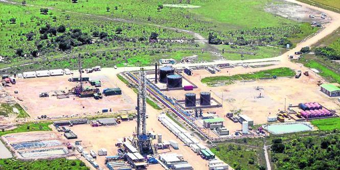 Se reactivó la producción petrolera en Arauca luego de bloqueos y amenazas del ELN