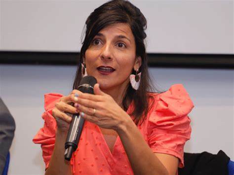 Irene Vélez renuncia al Ministerio de Minas