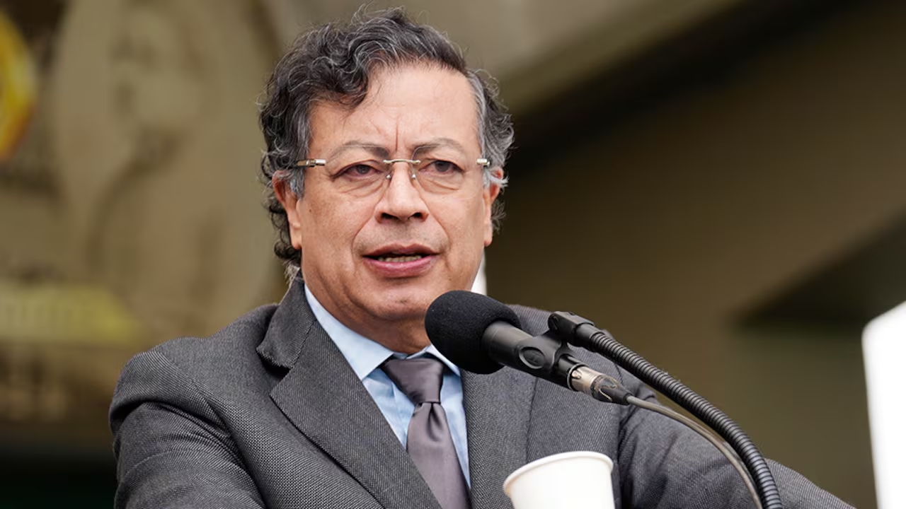 Colombia rompe con la OTAN y gira hacia América Latina, un vuelco histórico en su política exterior