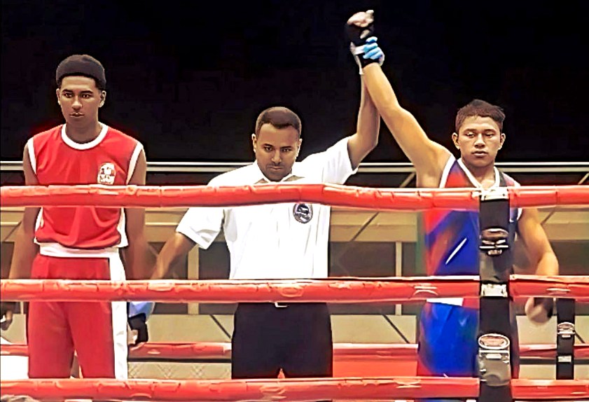 Boxeador araucano Erik Nieves se corona campeón nacional U17 en Bogotá