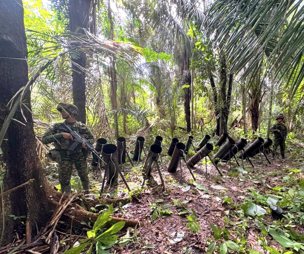 Hallan arsenal con más de 120 kilos de explosivos en el departamento de Arauca Hallan arsenal con más de 120 kilos de explosivos en el departamento de Arauca